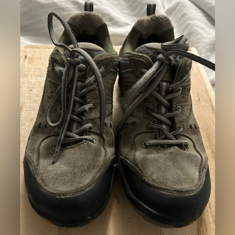 Asolo Shoes Womens Outlaw GV Hiking Sneakers Lace Up Brown Suede Comfort Size 6